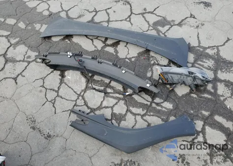 2023 Tesla Model X z USA, uszkodzony, nr VIN 7SAXCBE64PF403878